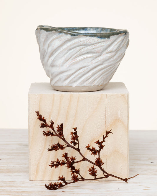Ciotola Bianca in Ceramica Artigianale
