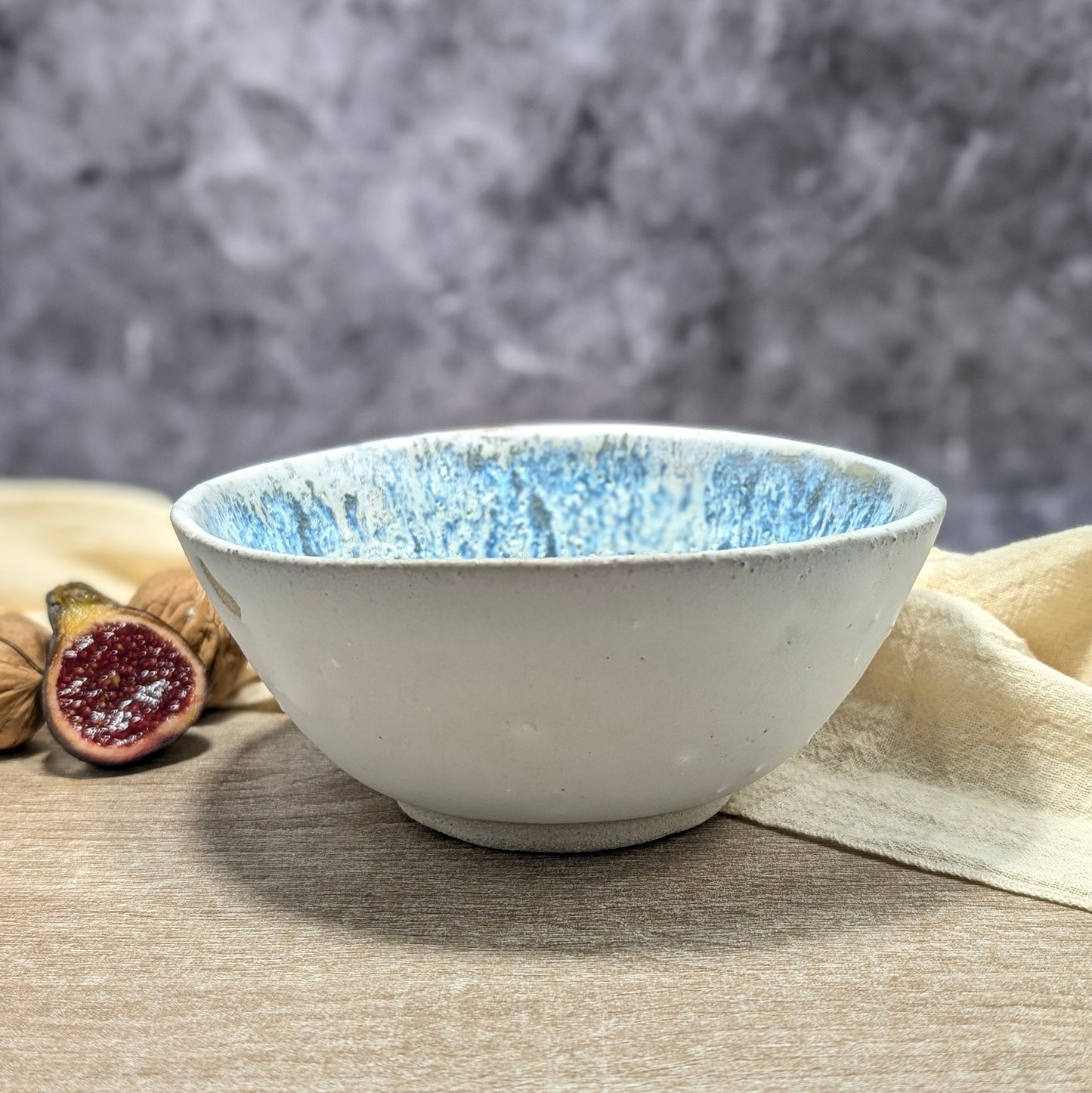 Ciotola Artigianale in Ceramica